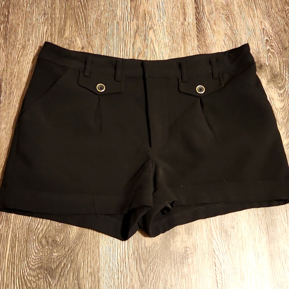 Size 29 Black Short